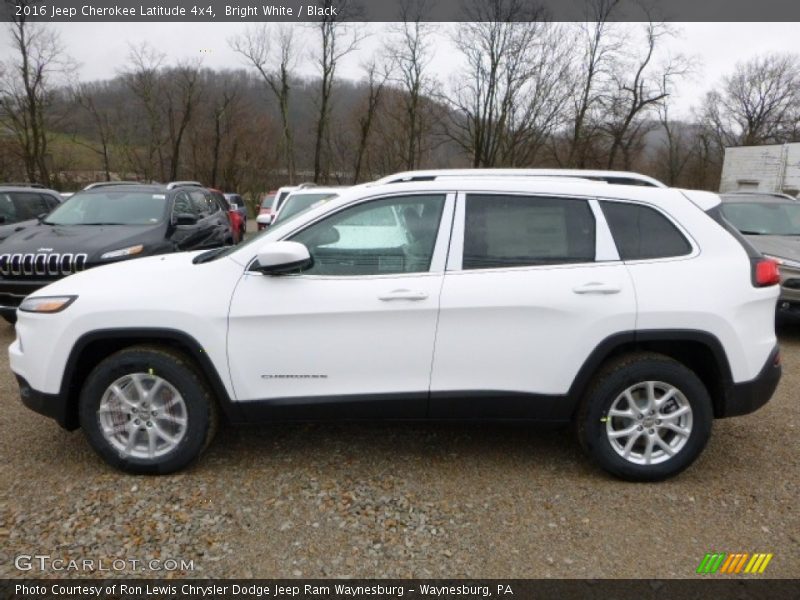 Bright White / Black 2016 Jeep Cherokee Latitude 4x4