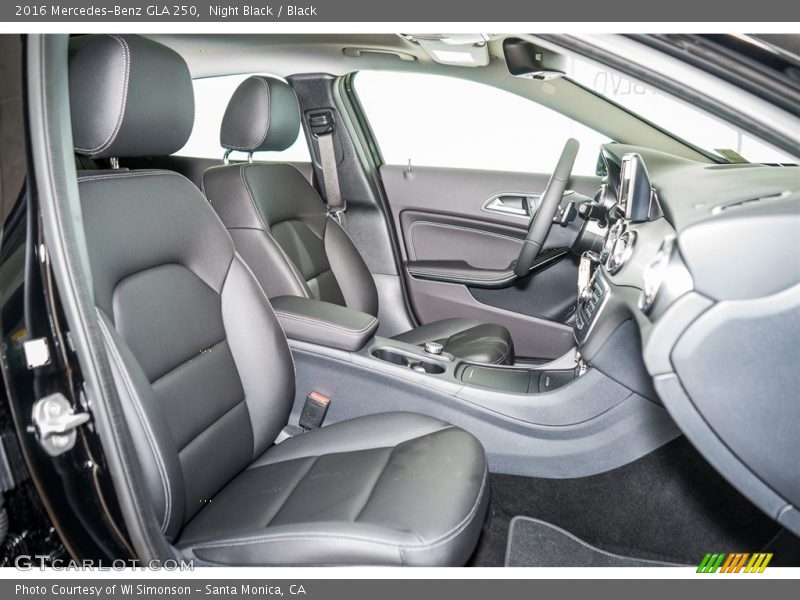 Night Black / Black 2016 Mercedes-Benz GLA 250