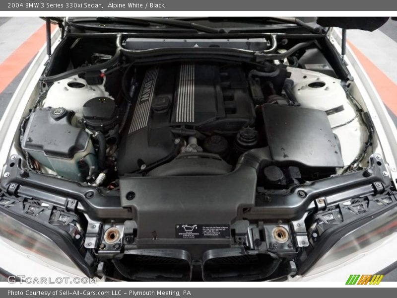 Alpine White / Black 2004 BMW 3 Series 330xi Sedan