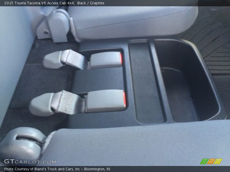 Black / Graphite 2015 Toyota Tacoma V6 Access Cab 4x4