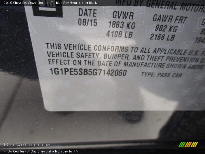 Blue Ray Metallic / Jet Black 2016 Chevrolet Cruze Limited LT