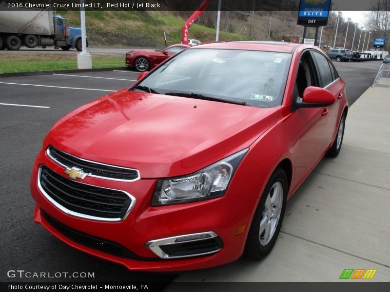Red Hot / Jet Black 2016 Chevrolet Cruze Limited LT