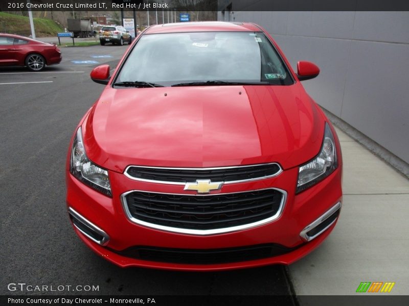 Red Hot / Jet Black 2016 Chevrolet Cruze Limited LT