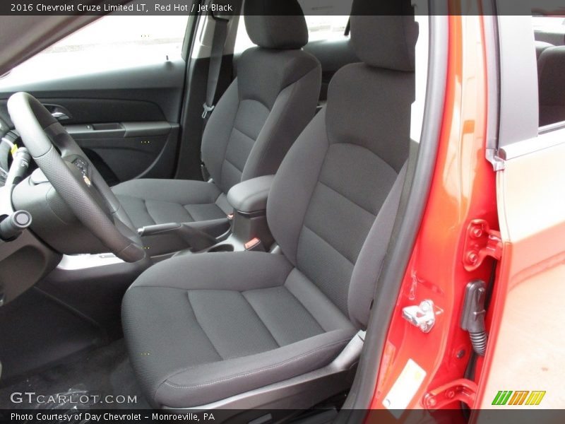 Red Hot / Jet Black 2016 Chevrolet Cruze Limited LT
