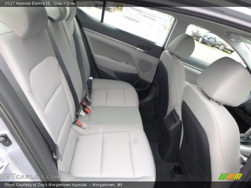 Gray / Gray 2017 Hyundai Elantra SE