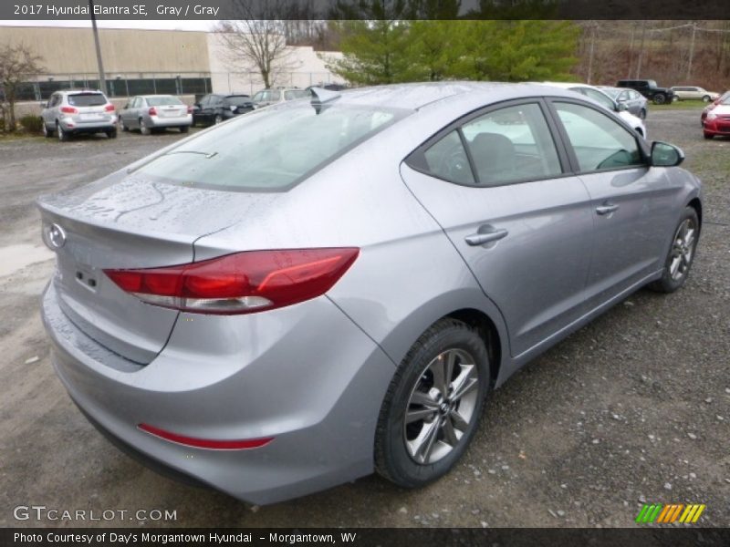 Gray / Gray 2017 Hyundai Elantra SE