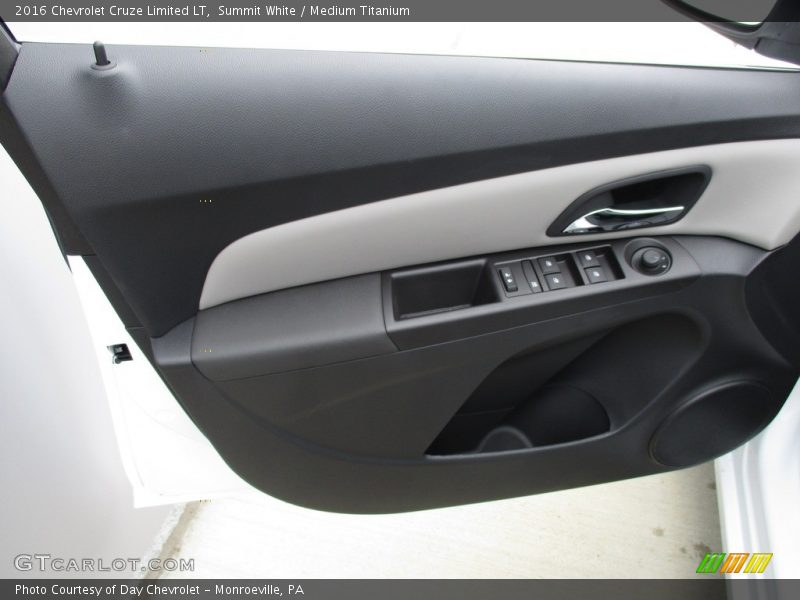 Summit White / Medium Titanium 2016 Chevrolet Cruze Limited LT