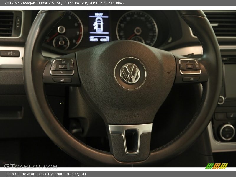 Platinum Gray Metallic / Titan Black 2012 Volkswagen Passat 2.5L SE