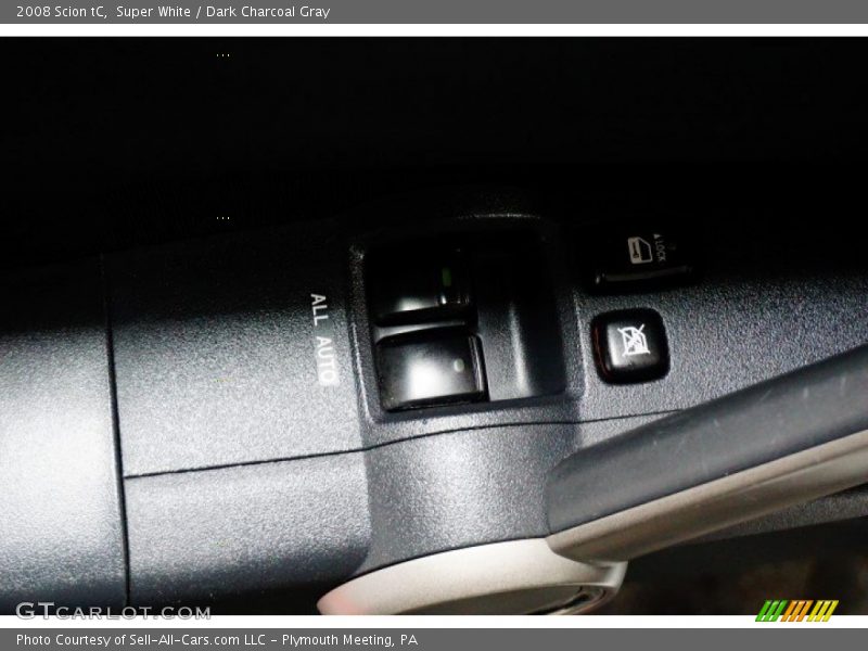 Super White / Dark Charcoal Gray 2008 Scion tC