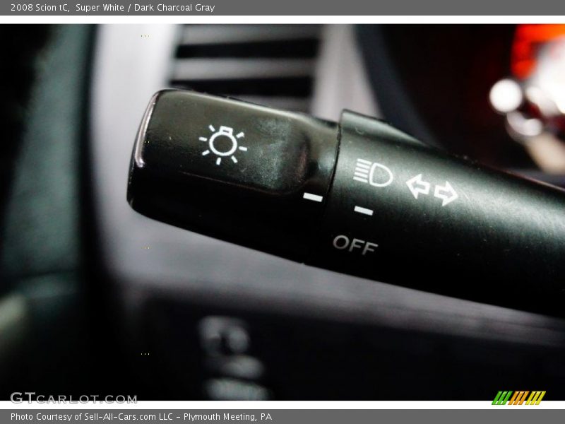 Super White / Dark Charcoal Gray 2008 Scion tC
