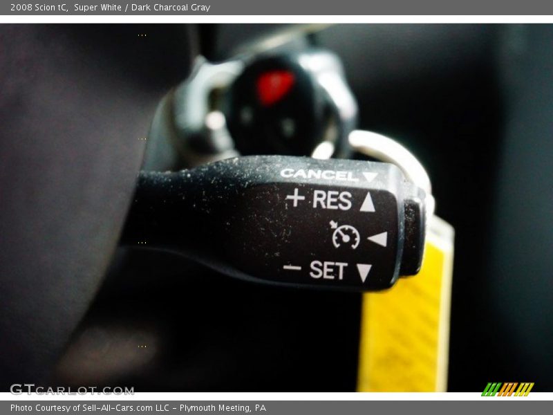 Super White / Dark Charcoal Gray 2008 Scion tC