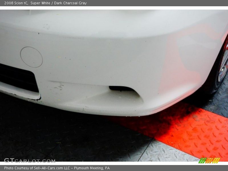 Super White / Dark Charcoal Gray 2008 Scion tC