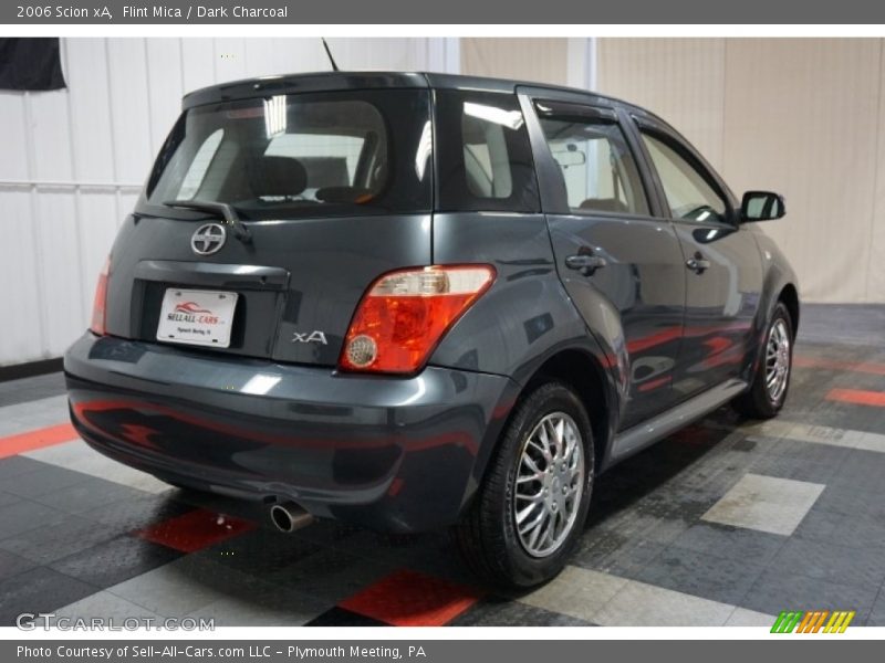 Flint Mica / Dark Charcoal 2006 Scion xA