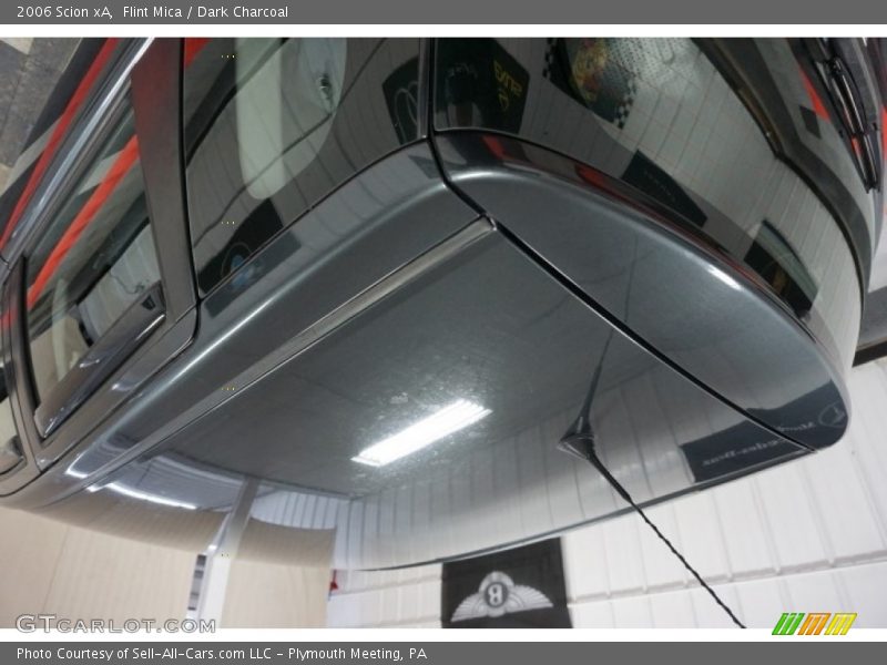 Flint Mica / Dark Charcoal 2006 Scion xA