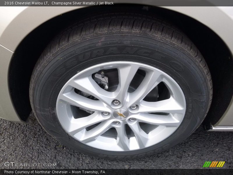 Champagne Silver Metallic / Jet Black 2016 Chevrolet Malibu LT