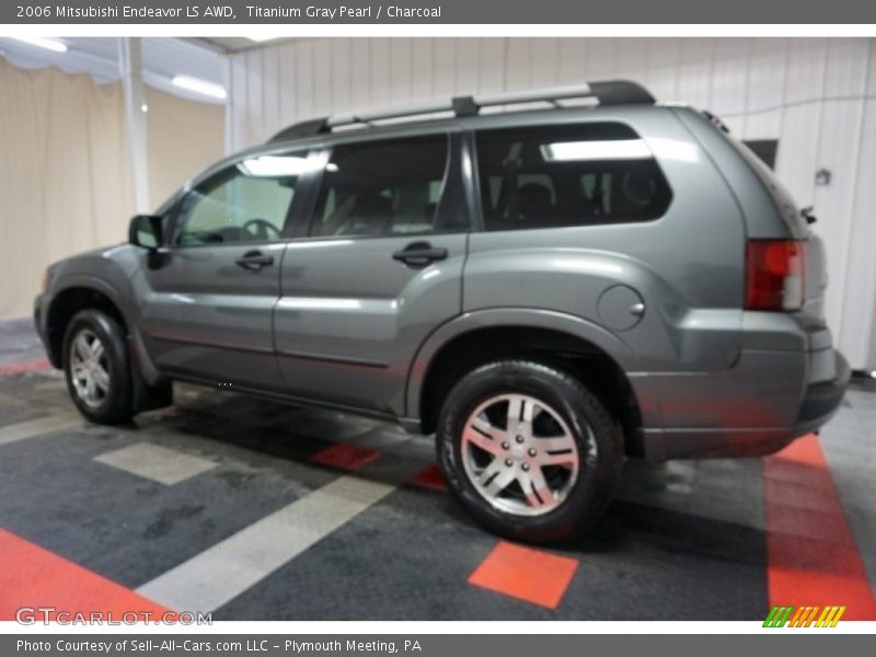 Titanium Gray Pearl / Charcoal 2006 Mitsubishi Endeavor LS AWD