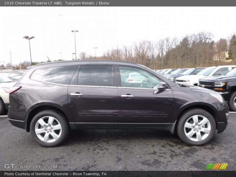 Tungsten Metallic / Ebony 2016 Chevrolet Traverse LT AWD