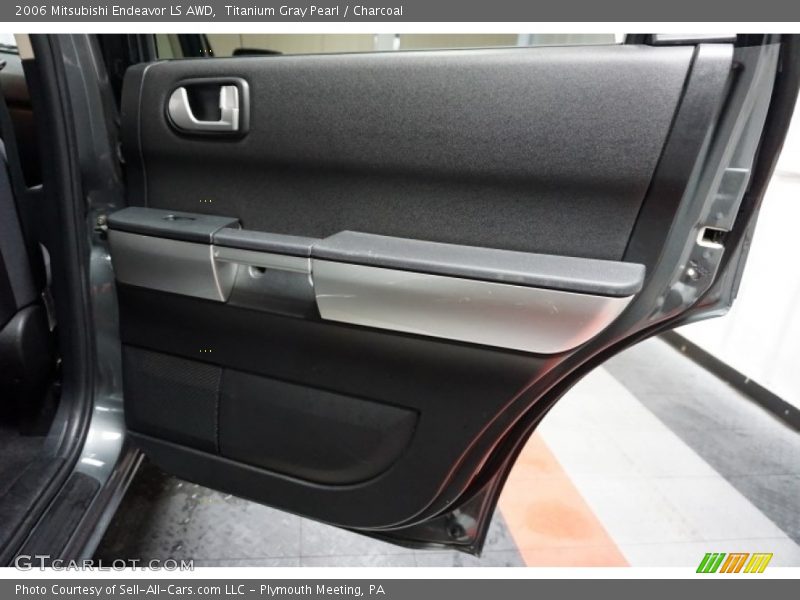 Titanium Gray Pearl / Charcoal 2006 Mitsubishi Endeavor LS AWD