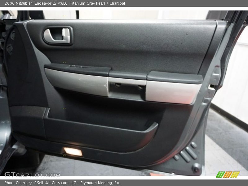 Titanium Gray Pearl / Charcoal 2006 Mitsubishi Endeavor LS AWD