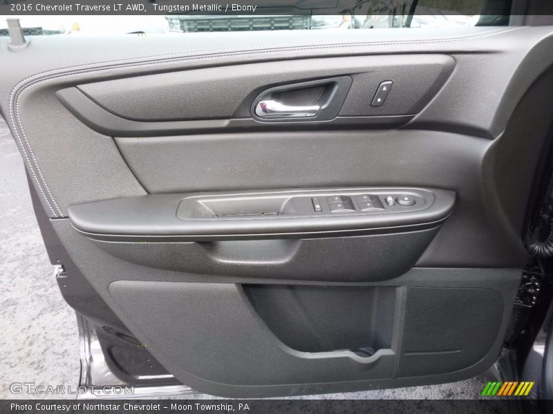 Tungsten Metallic / Ebony 2016 Chevrolet Traverse LT AWD