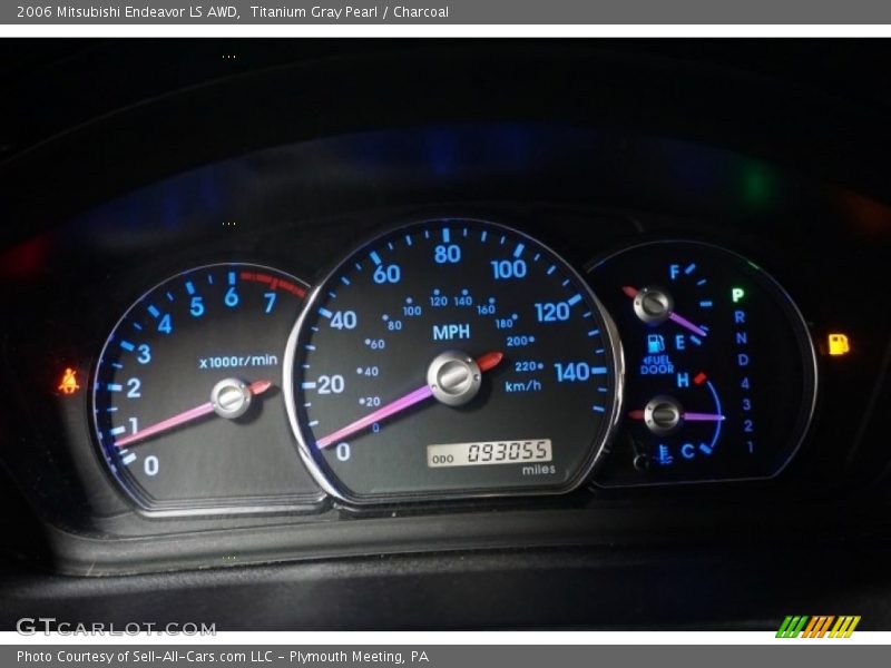 Titanium Gray Pearl / Charcoal 2006 Mitsubishi Endeavor LS AWD