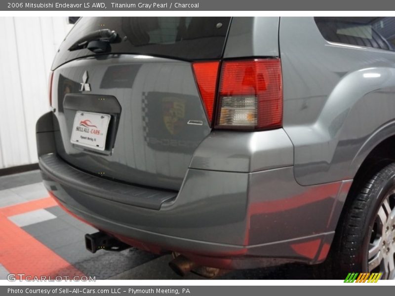Titanium Gray Pearl / Charcoal 2006 Mitsubishi Endeavor LS AWD