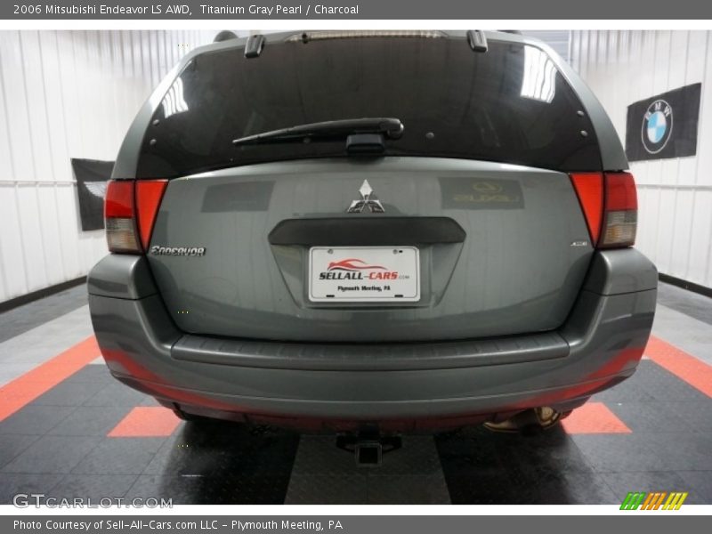 Titanium Gray Pearl / Charcoal 2006 Mitsubishi Endeavor LS AWD
