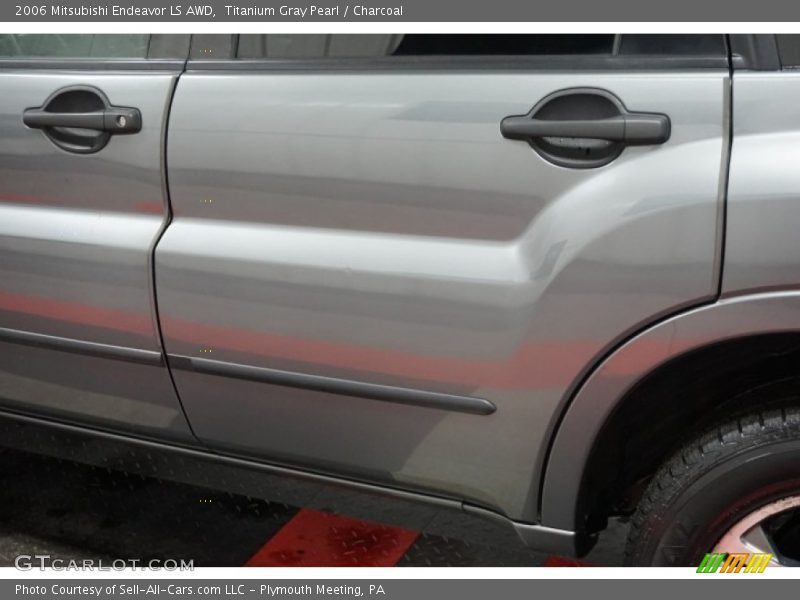 Titanium Gray Pearl / Charcoal 2006 Mitsubishi Endeavor LS AWD