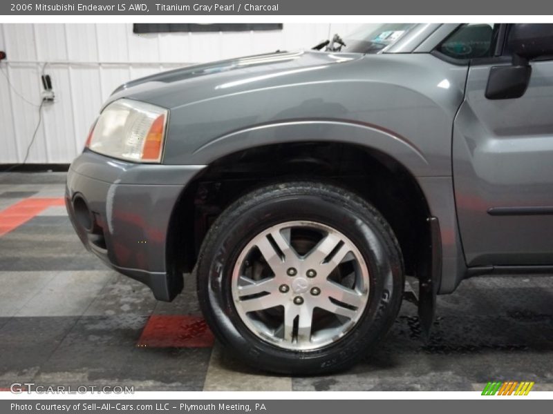 Titanium Gray Pearl / Charcoal 2006 Mitsubishi Endeavor LS AWD