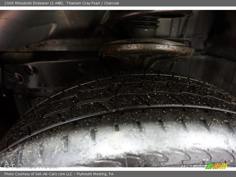Titanium Gray Pearl / Charcoal 2006 Mitsubishi Endeavor LS AWD