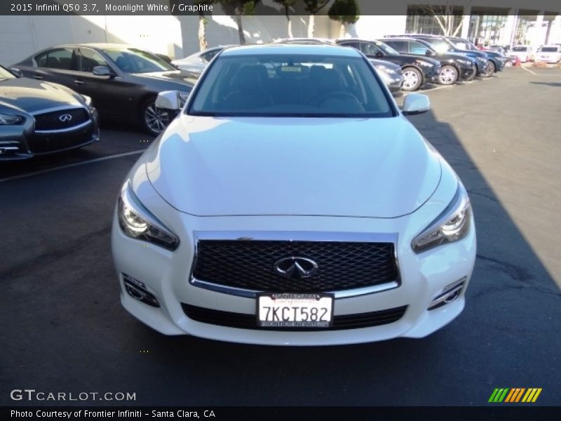 Moonlight White / Graphite 2015 Infiniti Q50 3.7