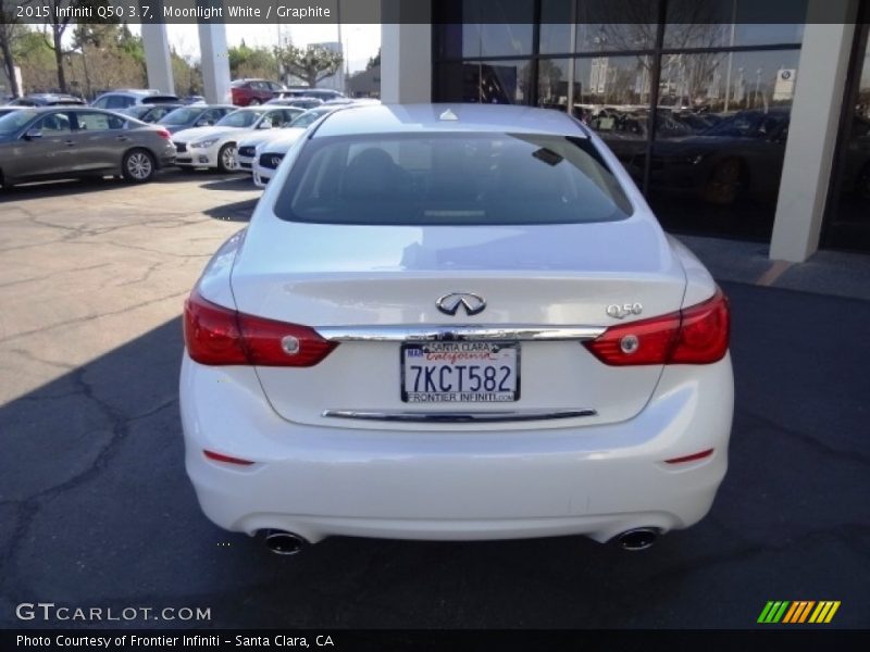 Moonlight White / Graphite 2015 Infiniti Q50 3.7