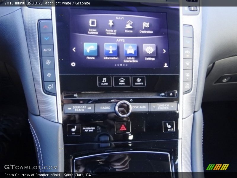 Moonlight White / Graphite 2015 Infiniti Q50 3.7