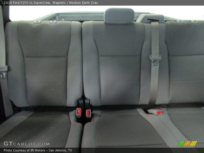 Magnetic / Medium Earth Gray 2016 Ford F150 XL SuperCrew