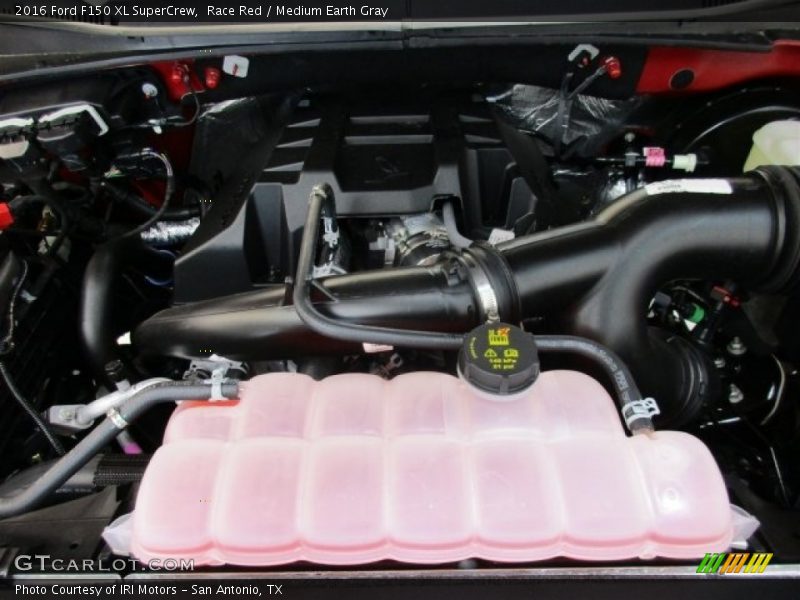 Race Red / Medium Earth Gray 2016 Ford F150 XL SuperCrew