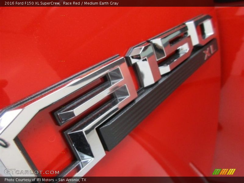 Race Red / Medium Earth Gray 2016 Ford F150 XL SuperCrew