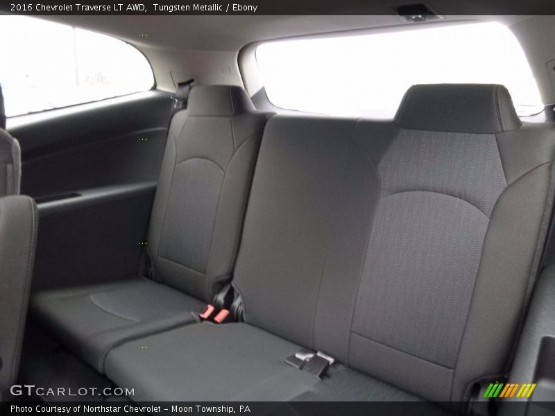 Tungsten Metallic / Ebony 2016 Chevrolet Traverse LT AWD