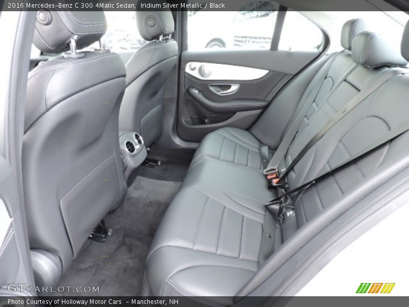 Iridium Silver Metallic / Black 2016 Mercedes-Benz C 300 4Matic Sedan