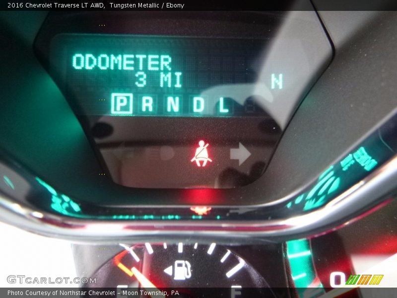 Tungsten Metallic / Ebony 2016 Chevrolet Traverse LT AWD