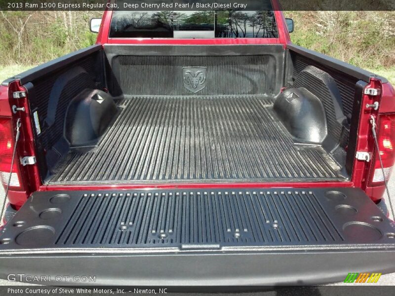 Deep Cherry Red Pearl / Black/Diesel Gray 2013 Ram 1500 Express Regular Cab