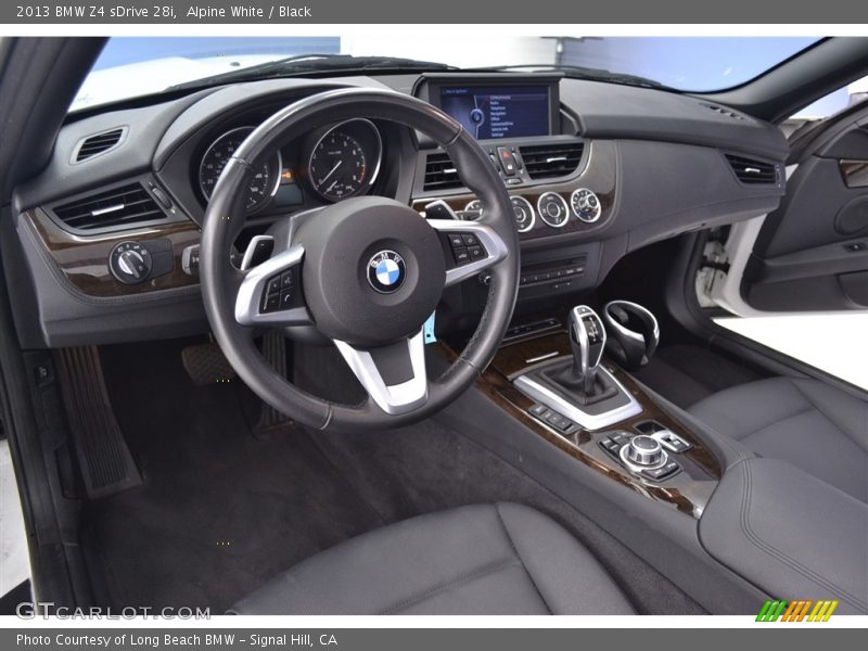 Alpine White / Black 2013 BMW Z4 sDrive 28i
