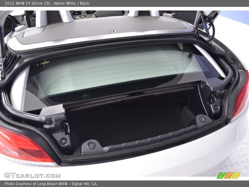 Alpine White / Black 2013 BMW Z4 sDrive 28i