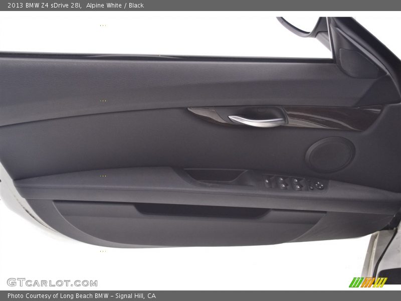 Alpine White / Black 2013 BMW Z4 sDrive 28i