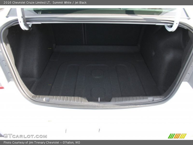 Summit White / Jet Black 2016 Chevrolet Cruze Limited LT