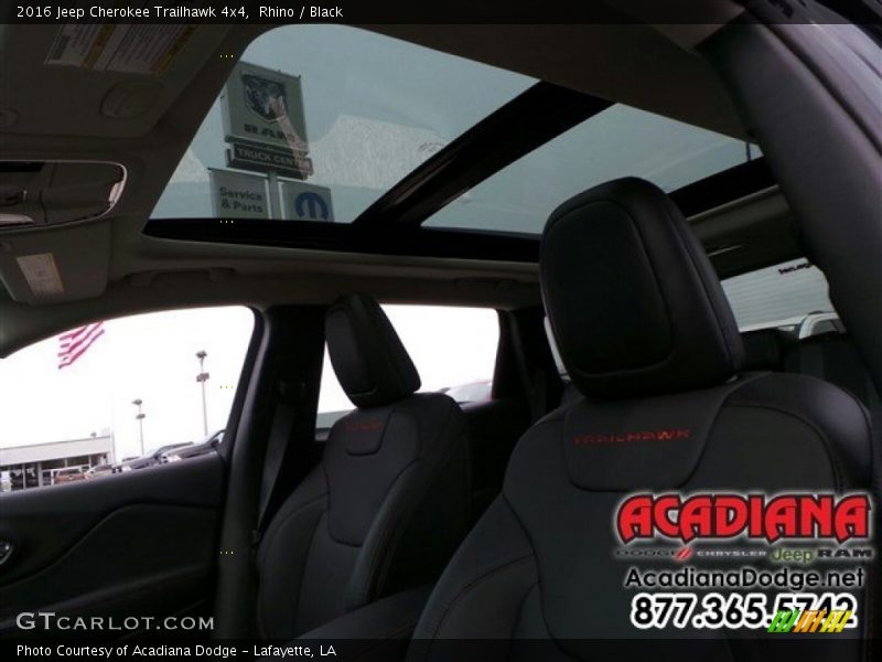 Rhino / Black 2016 Jeep Cherokee Trailhawk 4x4