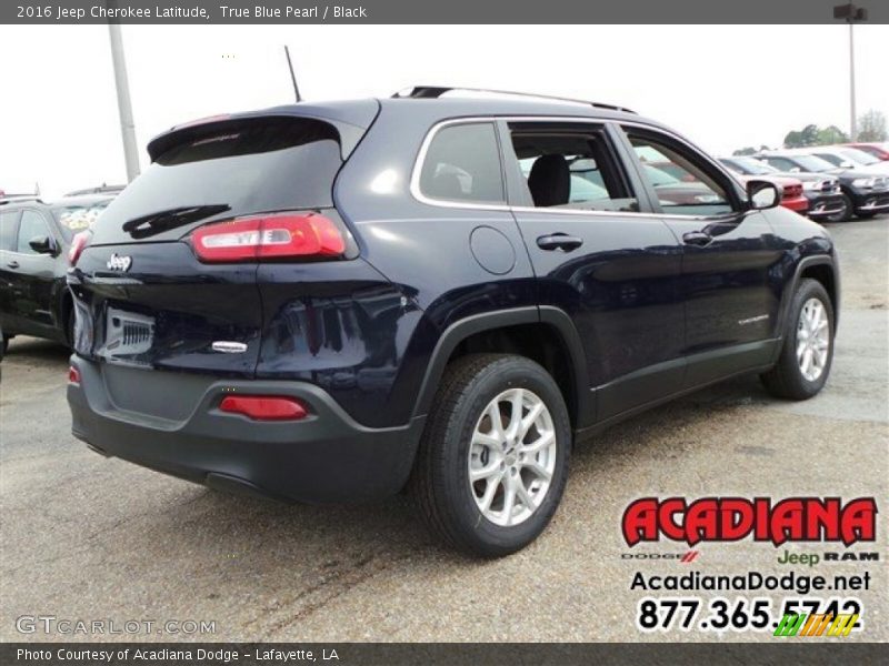True Blue Pearl / Black 2016 Jeep Cherokee Latitude
