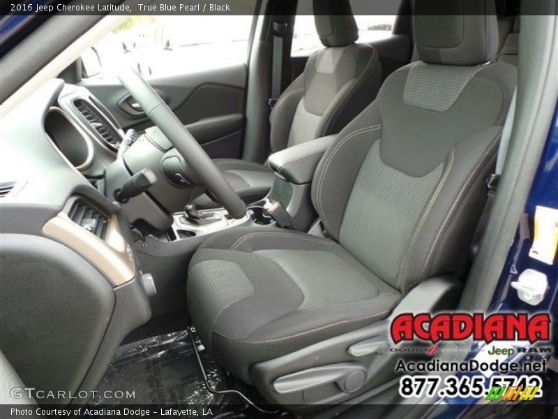 True Blue Pearl / Black 2016 Jeep Cherokee Latitude