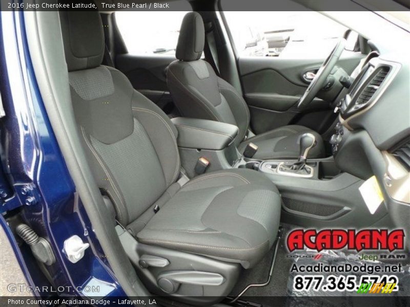 True Blue Pearl / Black 2016 Jeep Cherokee Latitude