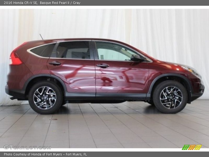 Basque Red Pearl II / Gray 2016 Honda CR-V SE