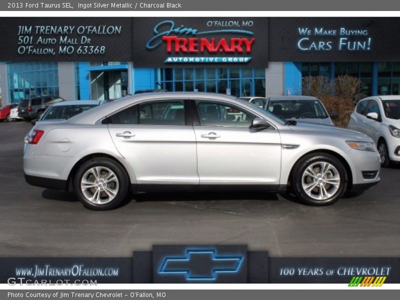 Ingot Silver Metallic / Charcoal Black 2013 Ford Taurus SEL